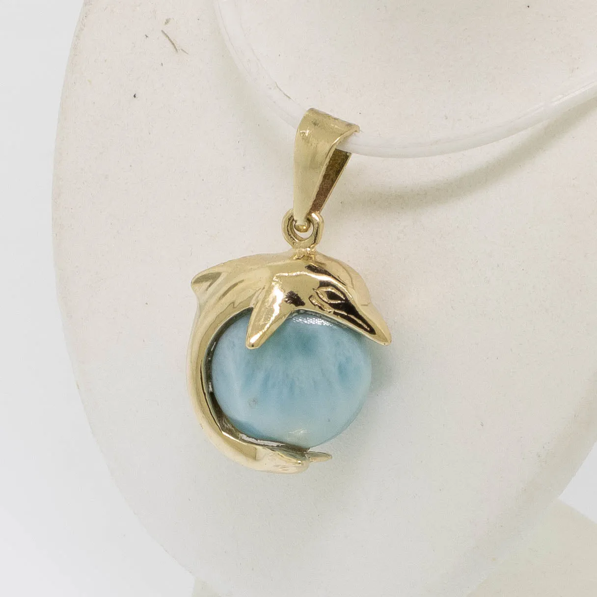 14K Yellow Gold Larimar Stone Inside of Dolphin Pendant Preowned Jewelry