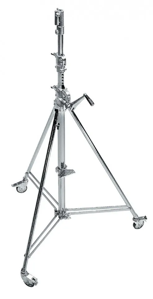 Avenger B6039CS 12' Wind-Up Stand with Braked Wheels - Chrome