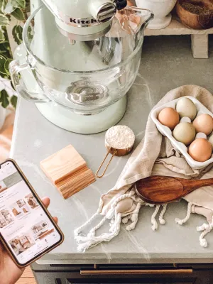 Cell Phone Stands - Maple