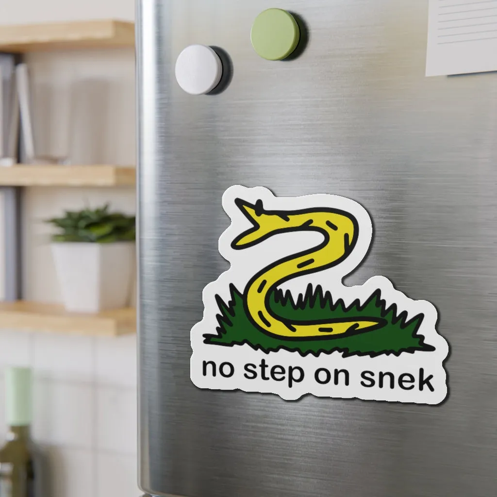 No Step On Snek Magnet (3 sizes)