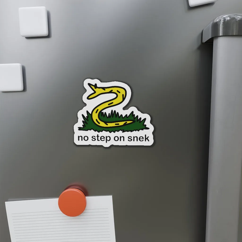 No Step On Snek Magnet (3 sizes)