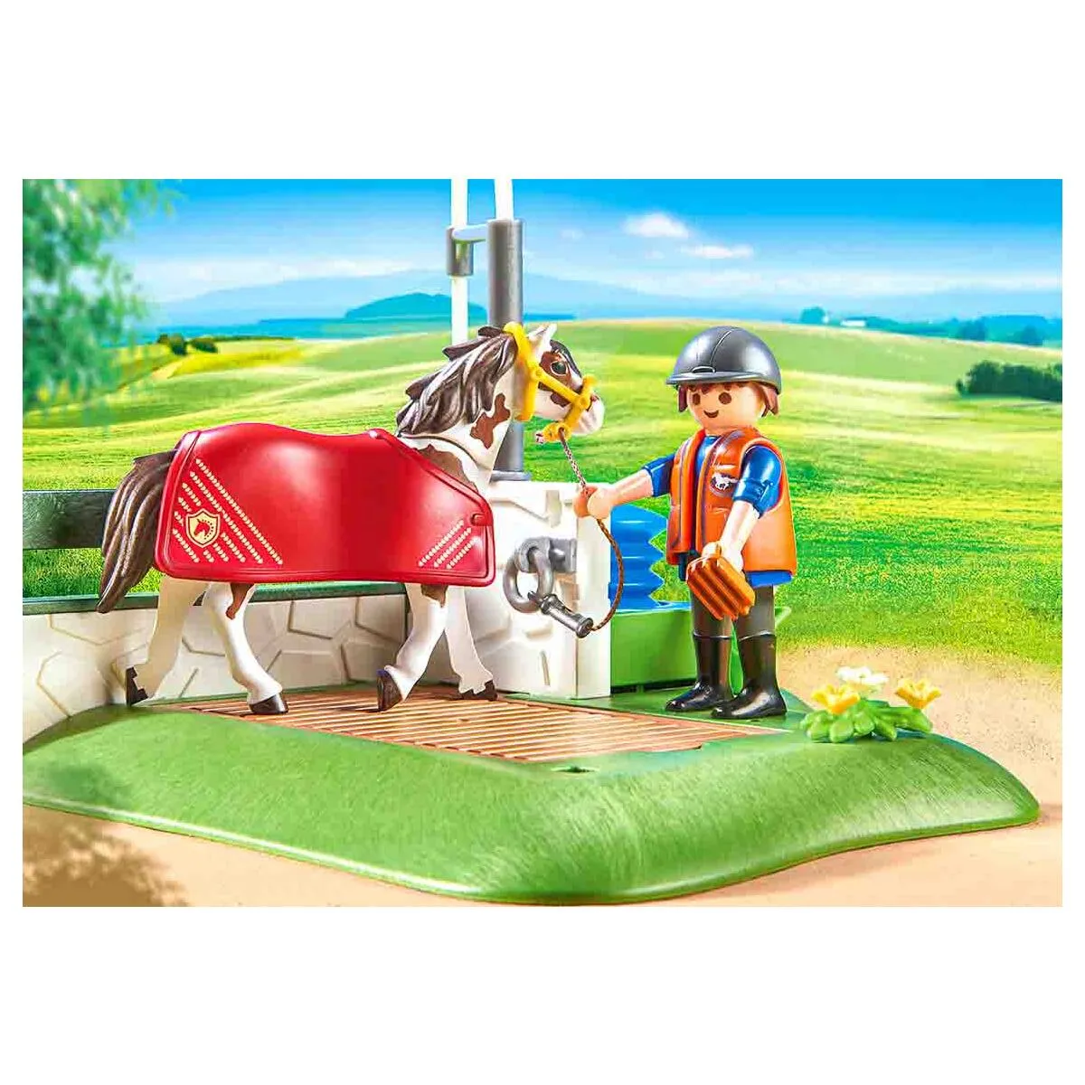 Playmobil Country Horse Grooming Station with Functional Water Pump