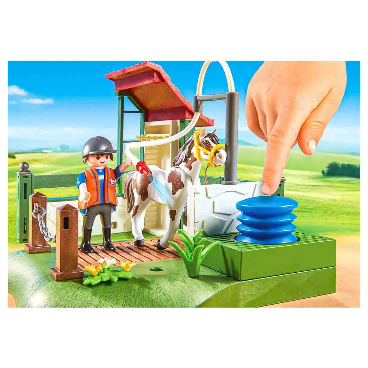 Playmobil Country Horse Grooming Station with Functional Water Pump